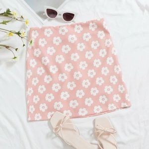 Pale Pink Flower Mini Skirt